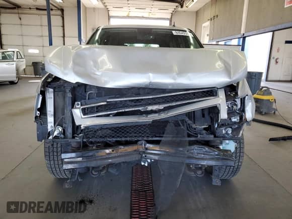 2010 Chevrolet Suburban LS с VIN 1GNUKHE37AR238168, выставлен на аукционе Copart как лот 84649595 с пробегом 236 867 миль миль и Списание • Salvage title. История ставок и продаж доступна на DreamBid. Изображение 5.