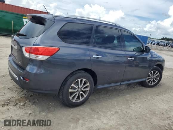 2013 Nissan Pathfinder SV with VIN 5N1AR2MN3DC647536, listed as a Copart auction lot 65019465 with 176,865 mi miles and Salvage title. Bid and sale history available at DreamBid. Image 3.