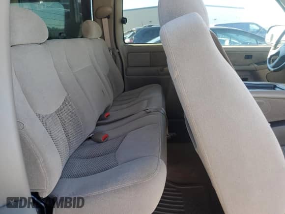 2003 Chevrolet Silverado 1500 LS с VIN 2GCEC19V231311150, выставлен на аукционе Copart как лот 86829905 с пробегом 160 234 миль миль и Чистый • Clean title. История ставок и продаж доступна на DreamBid. Изображение 10.
