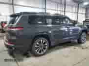 2022 Jeep Grand Cherokee Overland z VIN 1C4RJKDG0N8528119, wystawiony jako Copart lot #68440565 z przebiegiem 80 233 mil mil oraz Szkoda całkowita • Salvage title. Historia ofert i sprzedaży dostępna na DreamBid. Obrazek 3.