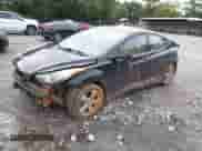 2013 Hyundai Elantra GLS z VIN KMHDH4AE4DU883137, wystawiony jako IAAI lot #42924896 z przebiegiem 238 459 mil mil oraz . Historia ofert i sprzedaży dostępna na DreamBid. Obrazek 18.