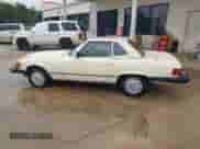1983 Mercedes-Benz 380 SL with VIN WDBBA45A3DB021934, listed as a IAAI auction lot 42355288 with 10,887 mi miles and . Bid and sale history available at DreamBid. Image 14.