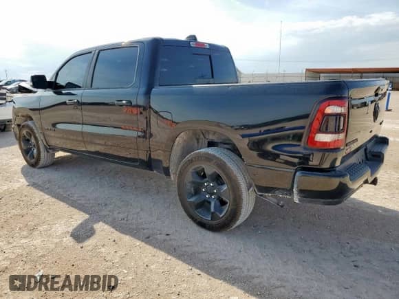 2019 Ram 1500 Big Horn z VIN 1C6RRFFG6KN845517, wystawiony jako Copart lot #68504265 z przebiegiem 62 215 mil mil oraz Szkoda całkowita • Salvage title. Historia ofert i sprzedaży dostępna na DreamBid. Obrazek 2.