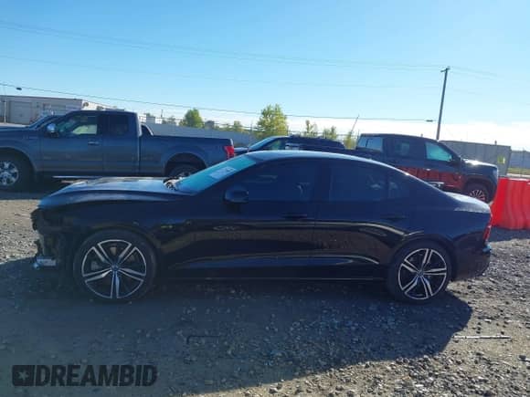 2019 Volvo S60 R-Design с VIN 7JRBR0FMXKG018414, выставлен на аукционе IAAI как лот 43371409 с пробегом 63 729 миль миль и . История ставок и продаж доступна на DreamBid. Изображение 15.