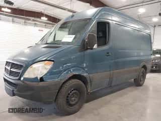2007 Dodge Sprinter with VIN WD0PE745975152295, listed as a IAAI auction lot 41718364 with 248,424 mi miles and . Bid and sale history available at DreamBid. Image 2.