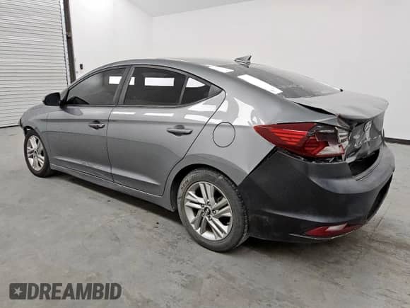 2019 Hyundai Elantra Value Edition z VIN KMHD84LF6KU771703, wystawiony jako Copart lot #83842235 z przebiegiem 149 993 mil mil oraz Czysty tytuł • Clean title. Historia ofert i sprzedaży dostępna na DreamBid. Obrazek 2.