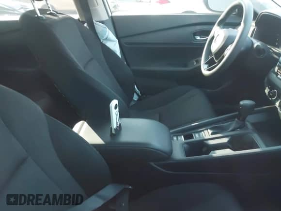 2024 Honda Accord EX with VIN 1HGCY1F34RA007670, listed as a IAAI auction lot 42785117 with 31,379 mi miles and . Bid and sale history available at DreamBid. Image 5.