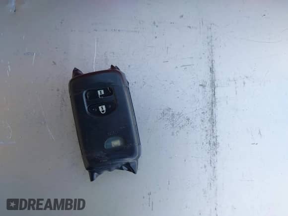 2012 Toyota Prius One with VIN JTDKN3DU7C1507095, listed as a IAAI auction lot 43379210 with 168,640 mi miles and . Bid and sale history available at DreamBid. Image 11.
