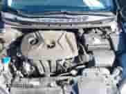 2012 Hyundai Elantra GLS z VIN KMHDH4AE2CU283280, wystawiony jako IAAI lot #43356407 z przebiegiem 179 762 mil mil oraz . Historia ofert i sprzedaży dostępna na DreamBid. Obrazek 10.