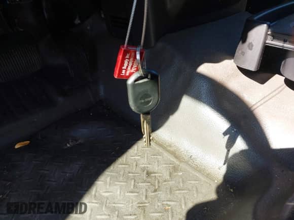 2009 Ford F-150 STX with VIN 1FTRX14849KB58416, listed as a IAAI auction lot 43477632 with 143,008 mi miles and . Bid and sale history available at DreamBid. Image 11.