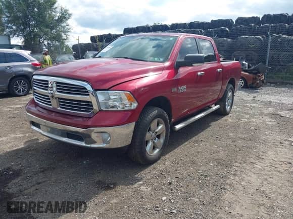2014 Ram 1500 Big Horn z VIN 1C6RR7LT1ES231813, wystawiony jako IAAI lot #43165556 z przebiegiem 112 974 mil mil oraz . Historia ofert i sprzedaży dostępna na DreamBid. Obrazek 20.