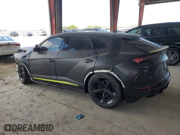 2021 Lamborghini Urus with VIN ZPBUA1ZL8MLA13299, listed as a Copart auction lot 43382284 with 20,929 mi miles and Salvage title. Bid and sale history available at DreamBid. Image 2.