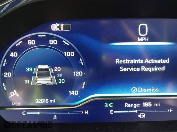 2025 Chevrolet Silverado 1500 LT z VIN 3GCPACED4SG205540, wystawiony jako IAAI lot #43566225 z przebiegiem 32 816 mil mil oraz . Historia ofert i sprzedaży dostępna na DreamBid. Obrazek 15.