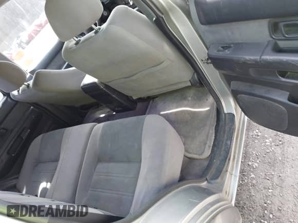 2001 Nissan Pathfinder LE z VIN JN8DR09Y91W600597, wystawiony jako IAAI lot #41612126 z przebiegiem 248 101 mil mil oraz . Historia ofert i sprzedaży dostępna na DreamBid. Obrazek 8.