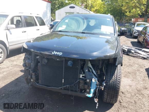 2017 Jeep Grand Cherokee Altitude с VIN 1C4RJFAGXHC803802, выставлен на аукционе IAAI как лот 43212173 с пробегом 77 837 миль миль и . История ставок и продаж доступна на DreamBid. Изображение 6.