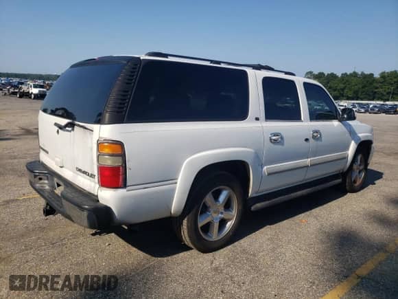 2005 Chevrolet Suburban LT with VIN 3GNEC16ZX5G255015, listed as a Copart auction lot 63432925 with Not provided miles and Salvage title. Bid and sale history available at DreamBid. Image 3.