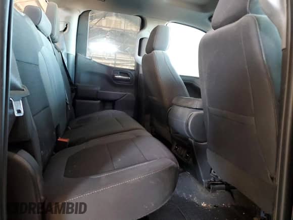 2019 Chevrolet Silverado 1500 LT z VIN 1GCRYDED8KZ221315, wystawiony jako Copart lot #84987975 z przebiegiem 80 941 mil mil oraz Szkoda całkowita • Salvage title. Historia ofert i sprzedaży dostępna na DreamBid. Obrazek 10.