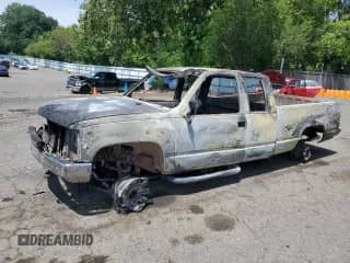 1997 Chevrolet Silverado 2500 с VIN 1GCGK29J0VE239168, выставлен на аукционе Copart как лот 62146355 с пробегом Не указан миль и Списание • Salvage title. История ставок и продаж доступна на DreamBid. Изображение 1.