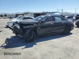 2019 Mercedes-Benz CLA 250 с VIN WDDSJ4EB4KN699524, выставлен на аукционе Copart как лот 69782665 с пробегом Не указан миль и Списание • Salvage title. История ставок и продаж доступна на DreamBid. Изображение 1.
