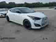 2017 Hyundai Veloster Turbo с VIN KMHTC6AE6HU309795, выставлен на аукционе Copart как лот 81079365 с пробегом 131 323 миль миль и Списание • Salvage title. История ставок и продаж доступна на DreamBid. Изображение 4.