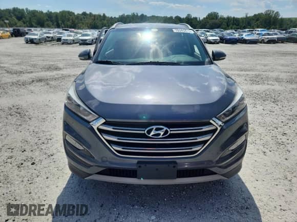 2018 Hyundai Tucson Value with VIN KM8J3CA26JU832025, listed as a Copart auction lot 70345475 with 120,400 mi miles and Salvage title. Bid and sale history available at DreamBid. Image 5.