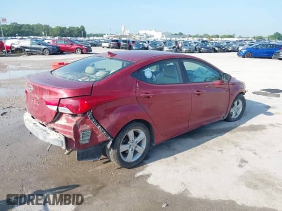 2012 Hyundai Elantra GLS с VIN KMHDH4AE6CU414601, выставлен на аукционе IAAI как лот 42969680 с пробегом 221 592 миль миль и . История ставок и продаж доступна на DreamBid. Изображение 4.