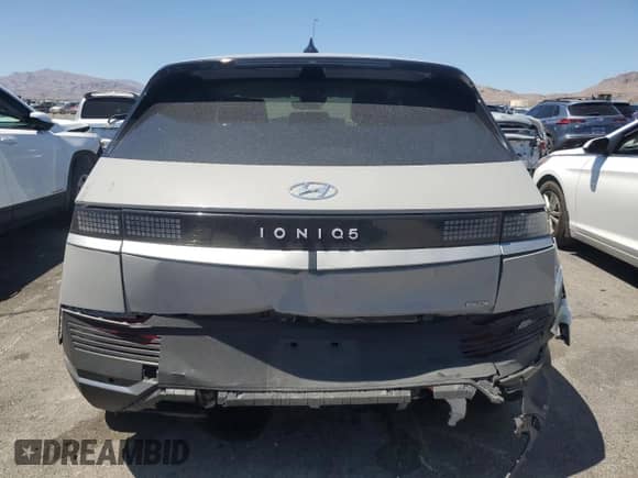 2022 Hyundai Ioniq 5 SE с VIN KM8KMDAF5NU054445, выставлен на аукционе Copart как лот 66155505 с пробегом 27 710 миль миль и Списание • Salvage title. История ставок и продаж доступна на DreamBid. Изображение 6.