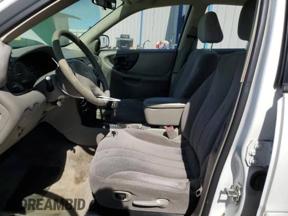 2005 Chevrolet Malibu Classic с VIN 1G1ND52F05M120415, выставлен на аукционе Copart как лот 73591464 с пробегом 129 676 миль миль и Списание • Salvage title. История ставок и продаж доступна на DreamBid. Изображение 7.