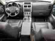 2007 Dodge Nitro R/T with VIN 1D8GT58657W723623, listed as a Copart auction lot 58917835 with 131,362 mi miles and Salvage title. Bid and sale history available at DreamBid. Image 8.