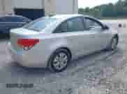 2015 Chevrolet Cruze LS z VIN 1G1PA5SH3F7235089, wystawiony jako IAAI lot #43234627 z przebiegiem 176 407 mil mil oraz . Historia ofert i sprzedaży dostępna na DreamBid. Obrazek 4.
