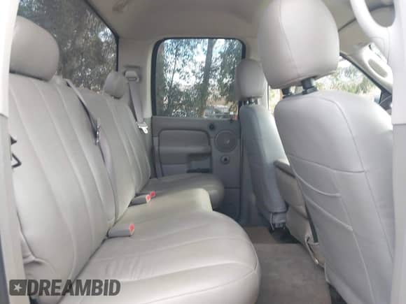 2005 Dodge 2500 SLT with VIN 3D7KS28C25G762462, listed as a IAAI auction lot 43251095 with 236,951 mi miles and . Bid and sale history available at DreamBid. Image 8.