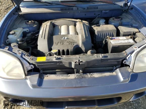 2002 Hyundai Santa Fe GLS с VIN KM8SC13D72U229643, выставлен на аукционе Copart как лот 52303635 с пробегом 71 912 миль миль и Списание • Salvage title. История ставок и продаж доступна на DreamBid. Изображение 12.