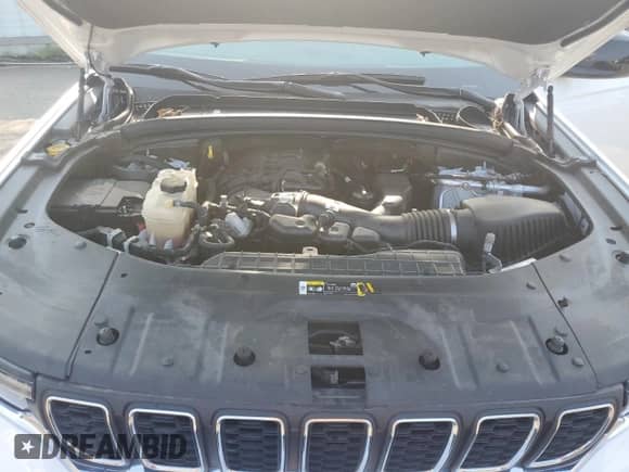 2022 Jeep Grand Cherokee Altitude with VIN 1C4RJHAG1N8633565, listed as a Copart auction lot 68761015 with 44,396 mi miles and Salvage title. Bid and sale history available at DreamBid. Image 12.