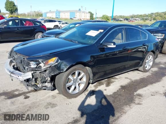 2012 Acura TL Technology с VIN 19UUA8F54CA029064, выставлен на аукционе IAAI как лот 43406145 с пробегом 175 697 миль миль и . История ставок и продаж доступна на DreamBid. Изображение 18.