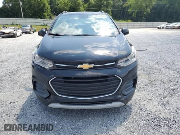 2020 Chevrolet Trax LT with VIN KL7CJLSBXLB011488, listed as a Copart auction lot 63834645 with 68,684 mi miles and Salvage title. Bid and sale history available at DreamBid. Image 5.