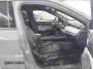 2024 Jeep Compass Latitude Lux с VIN 3C4NJDFN1RT601432, выставлен на аукционе IAAI как лот 41586810 с пробегом 17 406 миль миль и . История ставок и продаж доступна на DreamBid. Изображение 5.