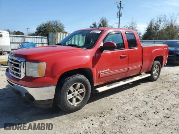 2009 GMC Sierra 1500 SLT with VIN 1GTEK39J29Z147443, listed as a Copart auction lot 43513335 with 204,379 mi miles and Salvage title. Bid and sale history available at DreamBid. Image 1.