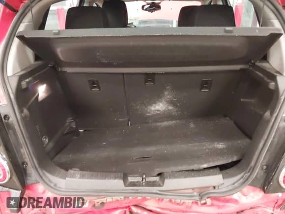 2012 Chevrolet Sonic LT с VIN 1G1JD6SB1C4230890, выставлен на аукционе IAAI как лот 41265634 с пробегом 161 886 миль миль и . История ставок и продаж доступна на DreamBid. Изображение 17.