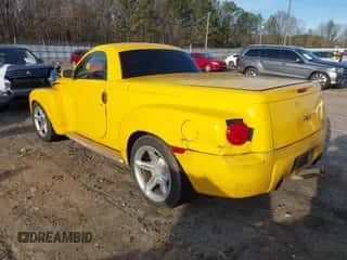2004 Chevrolet SSR LS z VIN 1GCES14P24B109471, wystawiony jako IAAI lot #41286065 z przebiegiem Nie podano mil oraz . Historia ofert i sprzedaży dostępna na DreamBid. Obrazek 3.