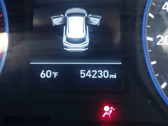 2019 Hyundai Kona SE с VIN KM8K1CAA8KU277890, выставлен на аукционе IAAI как лот 43339280 с пробегом 54 230 миль миль и . История ставок и продаж доступна на DreamBid. Изображение 16.