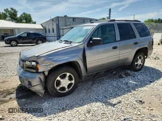 2007 Chevrolet TrailBlazer LT с VIN 1GNDT13S972290868, выставлен на аукционе Copart как лот 58431275 с пробегом 222 642 миль миль и Списание • Salvage title. История ставок и продаж доступна на DreamBid. Изображение 1.