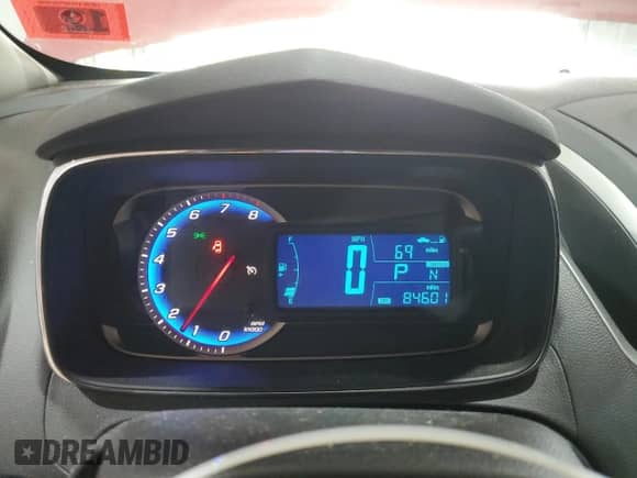 2015 Chevrolet Trax LT with VIN KL7CJRSBXFB189392, listed as a Copart auction lot 61057645 with 84,601 mi miles and Salvage title. Bid and sale history available at DreamBid. Image 9.