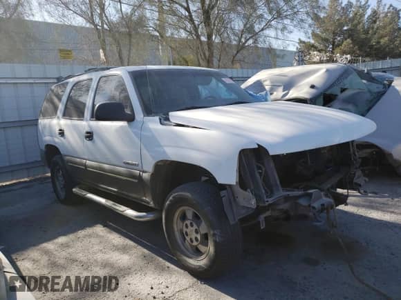2000 Chevrolet Tahoe LS z VIN 1GNEC13T4YJ181092, wystawiony jako Copart lot #48438825 z przebiegiem Nie podano mil oraz Nie do naprawy • Non repairable. Historia ofert i sprzedaży dostępna na DreamBid. Obrazek 4.
