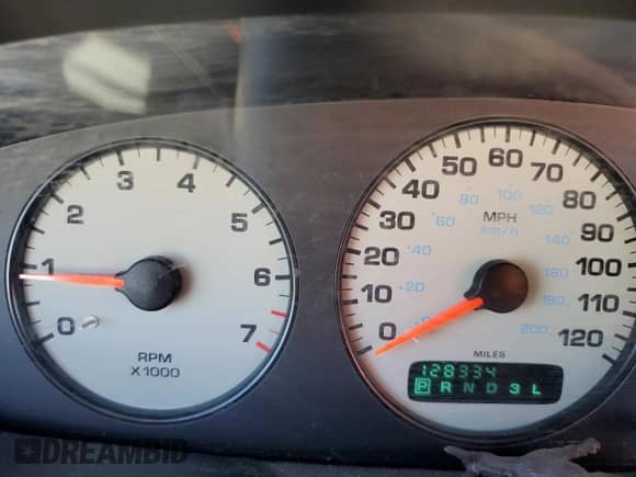 2000 Dodge Stratus SE with VIN 1B3EJ46X2YN122759, listed as a Copart auction lot 60714645 with 128,334 mi miles and Clean title. Bid and sale history available at DreamBid. Image 9.
