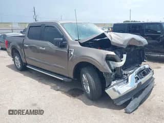 2022 Ford F-150 XL с VIN 1FTEW1CP8NFA27857, выставлен на аукционе IAAI как лот 42497703 с пробегом 61 039 миль миль и . История ставок и продаж доступна на DreamBid. Изображение 1.