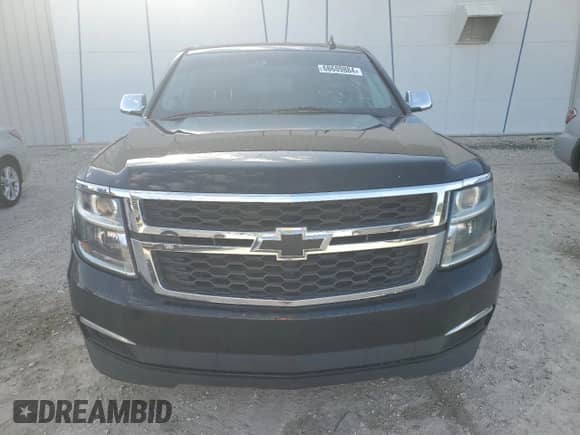 2019 Chevrolet Suburban LS with VIN 1GNSCGKCXKR341184, listed as a Copart auction lot 68689884 with 244,422 mi miles and Clean title. Bid and sale history available at DreamBid. Image 5.