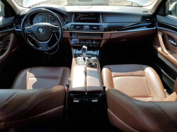 2015 BMW 5 Series 528i xDrive with VIN WBA5A7C53FD625364, listed as a Copart auction lot 67246635 with 122,319 mi miles and Salvage title. Bid and sale history available at DreamBid. Image 8.