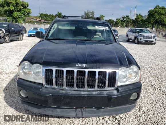 2006 Jeep Grand Cherokee Limited with VIN 1J4HS58N56C135972, listed as a Copart auction lot 90814785 with Not provided miles and Clean title. Bid and sale history available at DreamBid. Image 5.