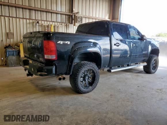 2013 GMC Sierra 1500 SLT с VIN 3GTP2WE74DG213892, выставлен на аукционе Copart как лот 60900705 с пробегом 202 145 миль миль и Чистый • Clean title. История ставок и продаж доступна на DreamBid. Изображение 3.