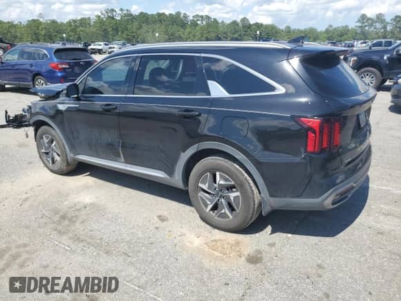 2022 Kia Sorento S с VIN KNDRG4LG9N5062655, выставлен на аукционе Copart как лот 61203045 с пробегом 83 242 миль миль и Списание • Salvage title. История ставок и продаж доступна на DreamBid. Изображение 2.